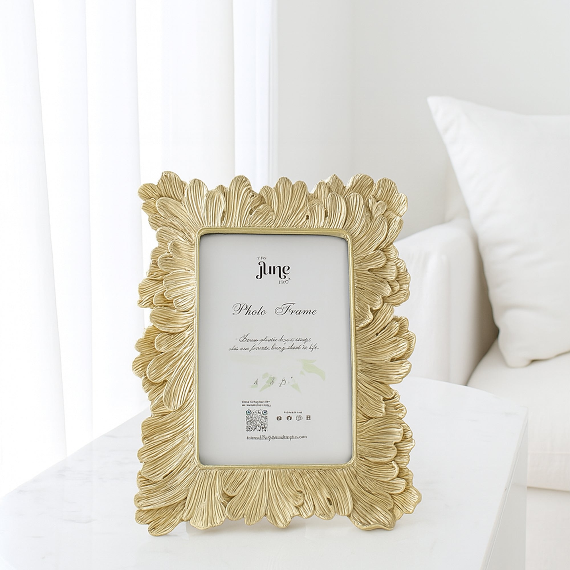 Arcane Petal Accent Photo Frame