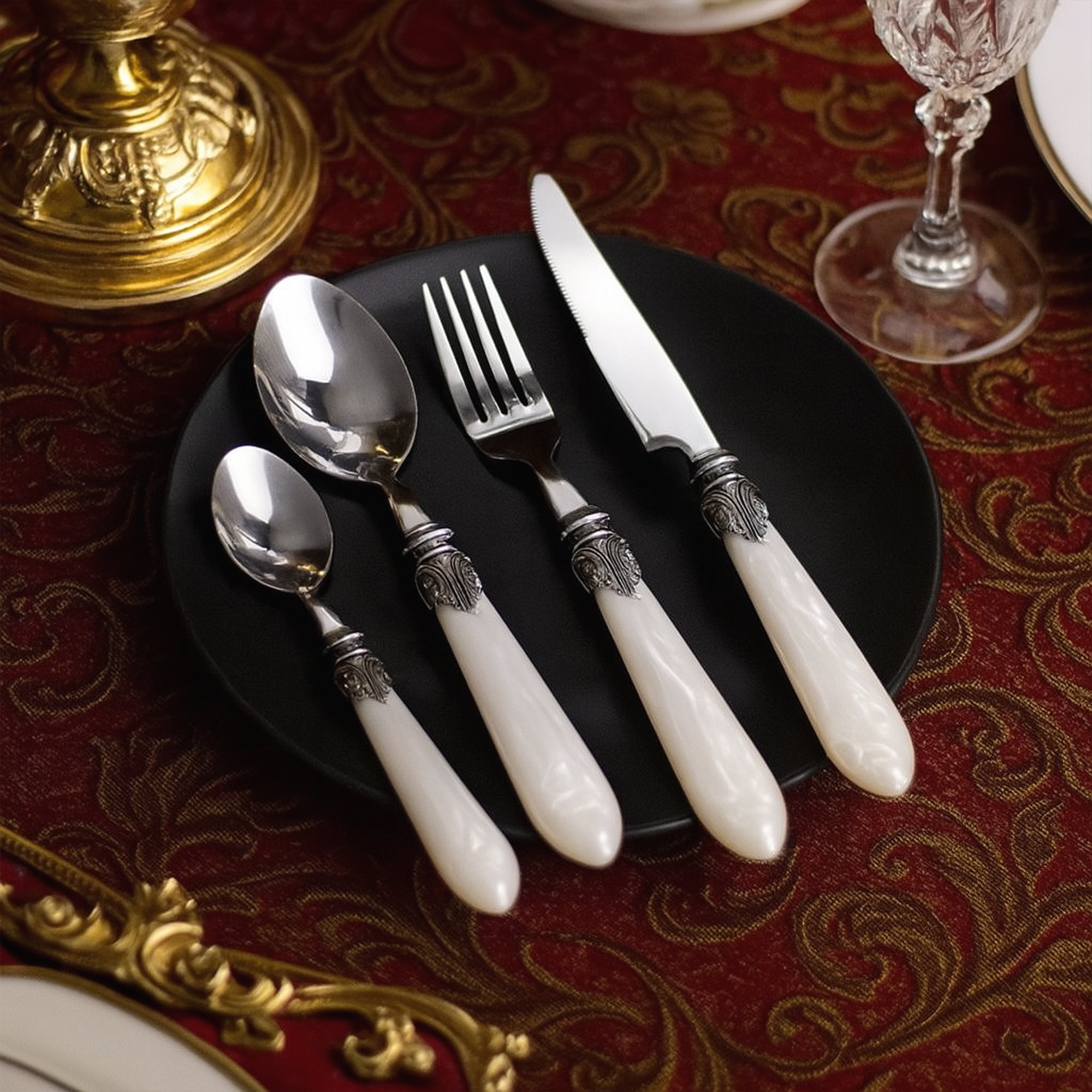 Ivory Accent Regal 24 Piece Cutlery Set