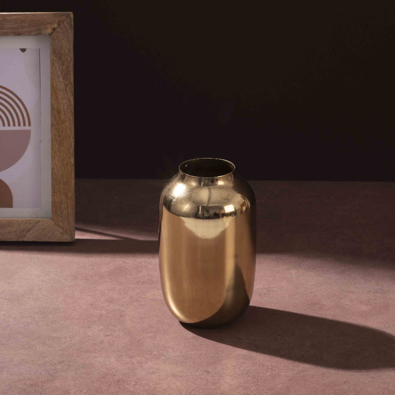 Luxe Gold-Plated Iron Vase