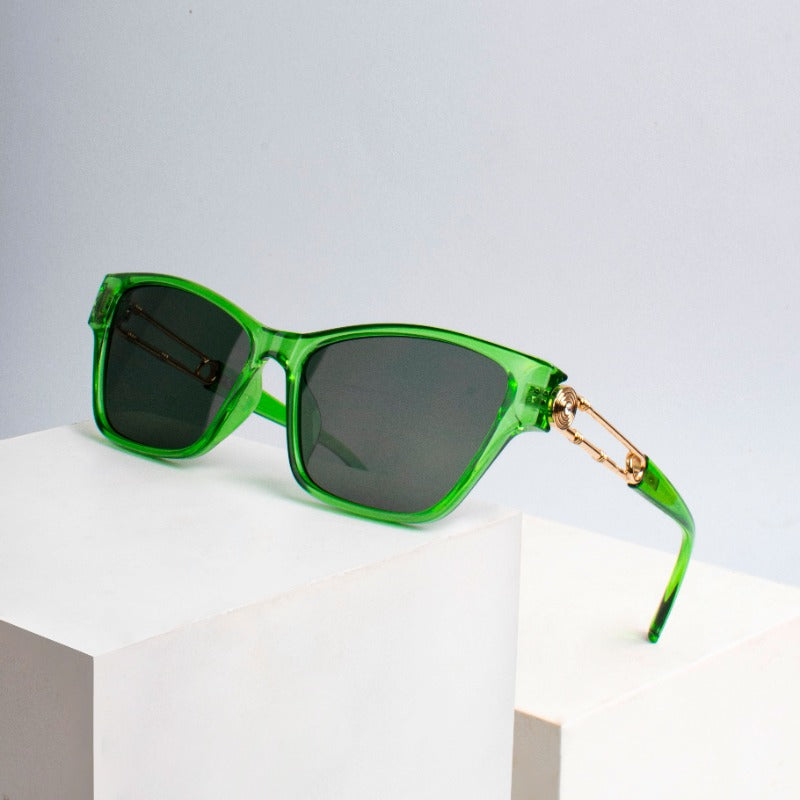 Shades on Fleek Sunglass