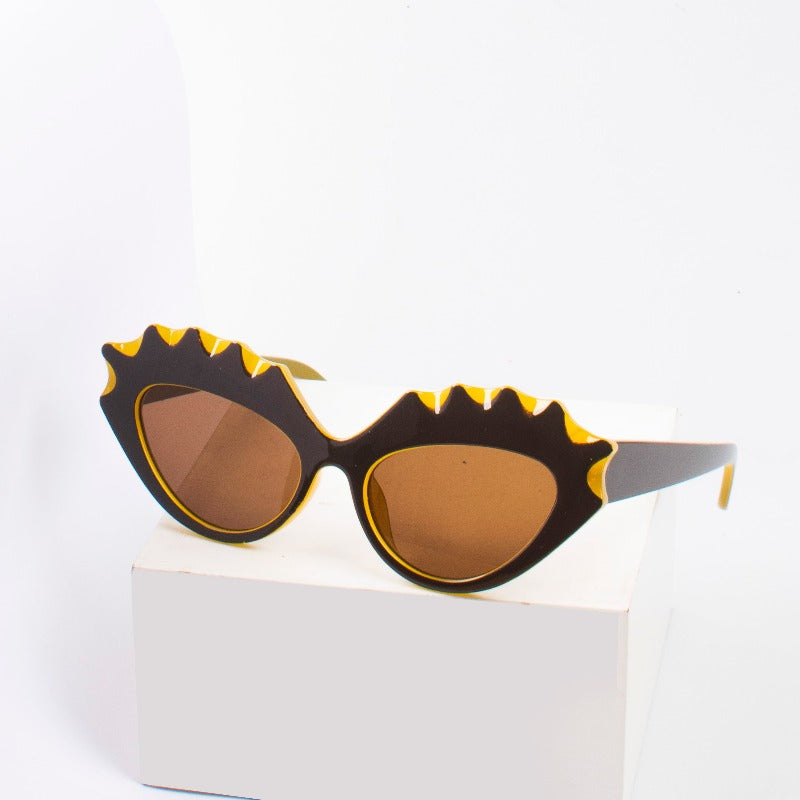 Lux Laidback Sunglass