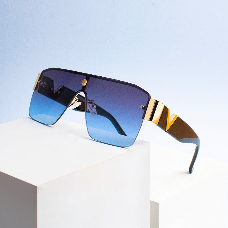 Looker's Vogue Sunglass
