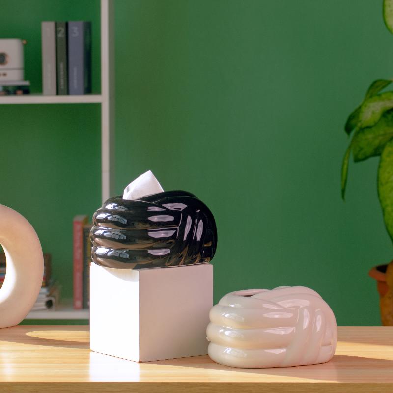 Knotted Elegance Ceramic Tissue Holder