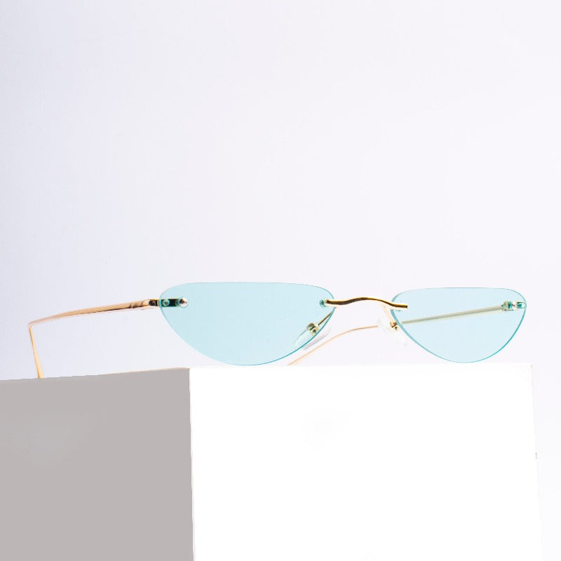 Bright Wink Sunglass