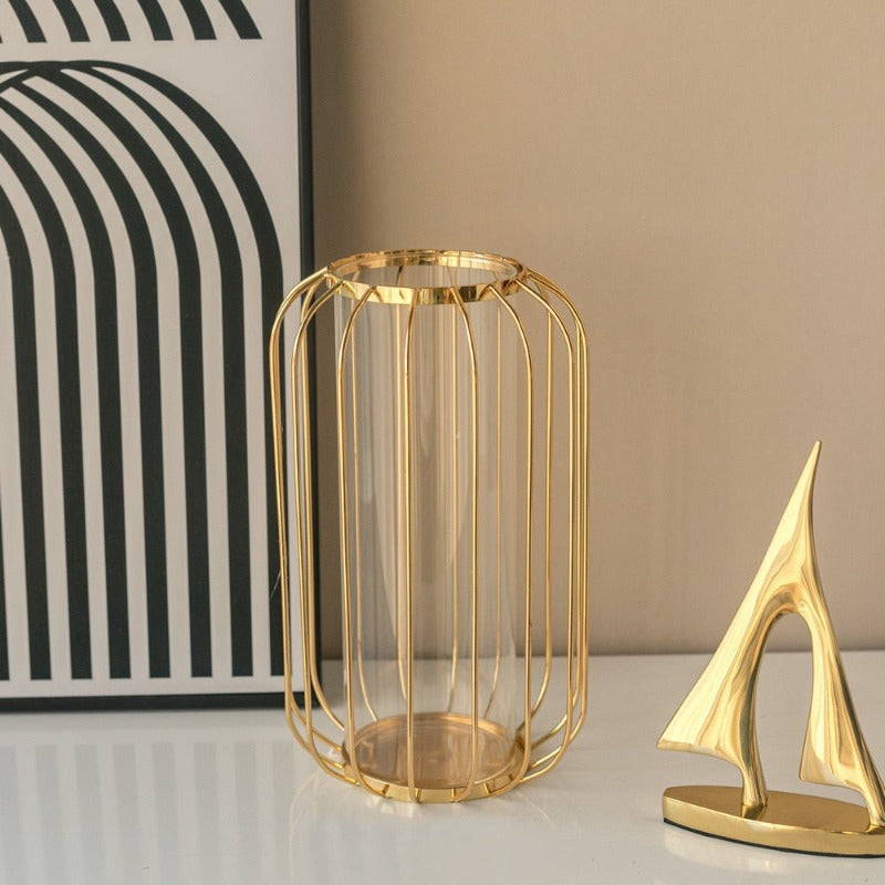 Golden Radiance Metallic Mesh Vase
