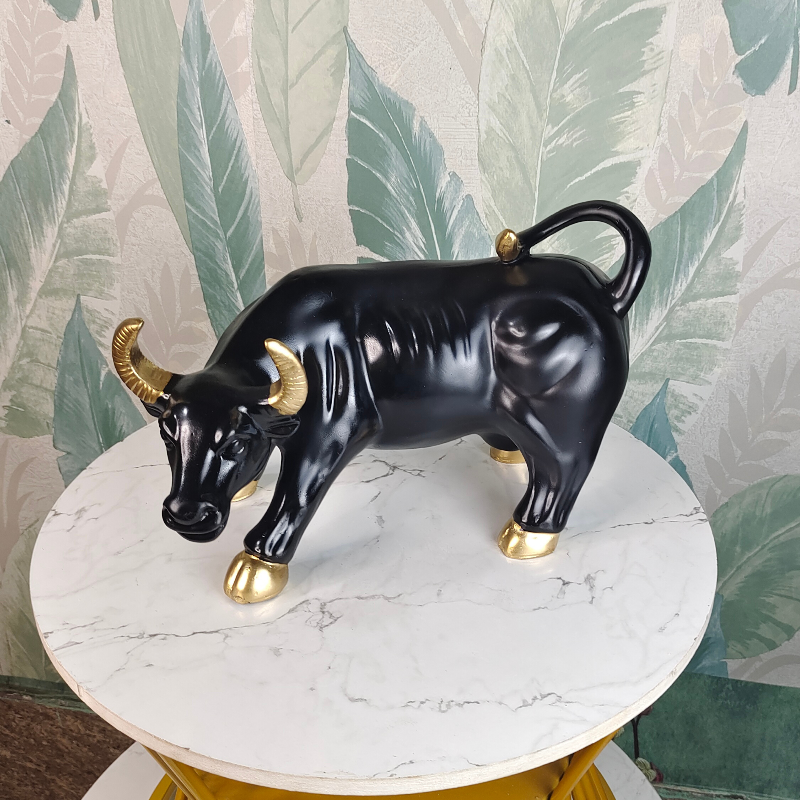 Sowpeace Big Black Bull Decor