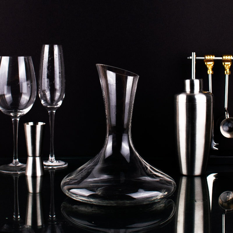 A Grand Pour Wine Decanter Decanters ERL   