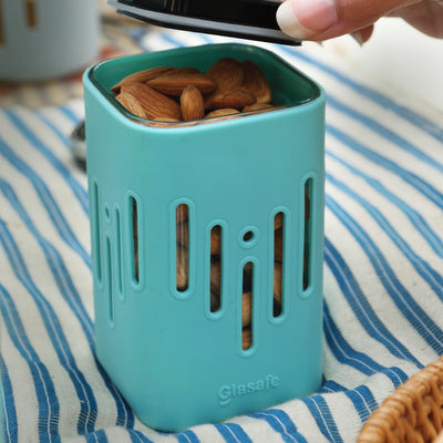 Store 'O' Grip Borosilicate Glass Container with Protective Silicone Sleeve