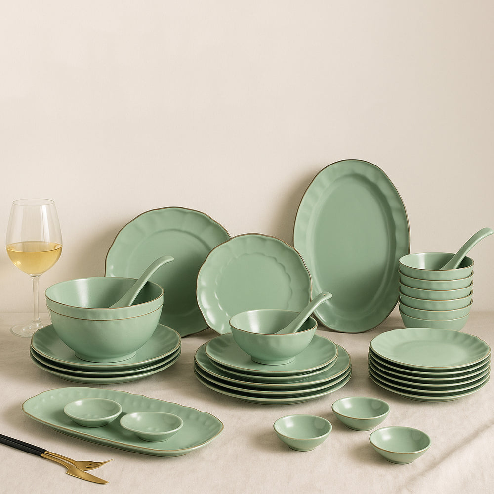 Merak Gold Rim 36-Piece Luxury Dinner Set | Fern Green