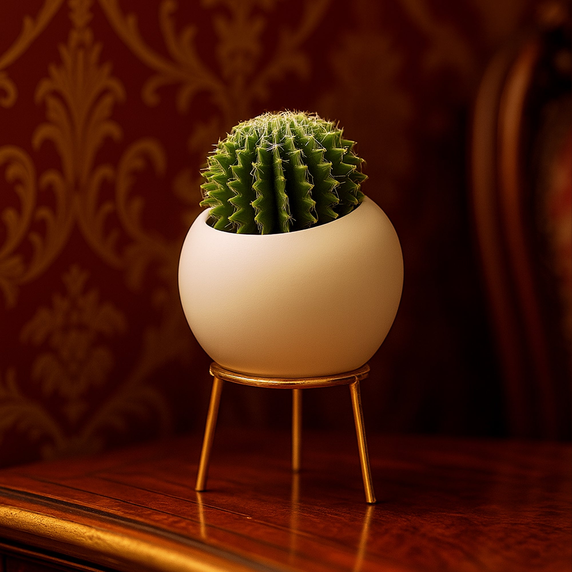 Circular Vase With Gold Metal Stand