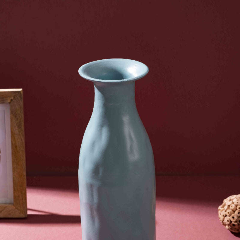 Aqua Impressions Vase