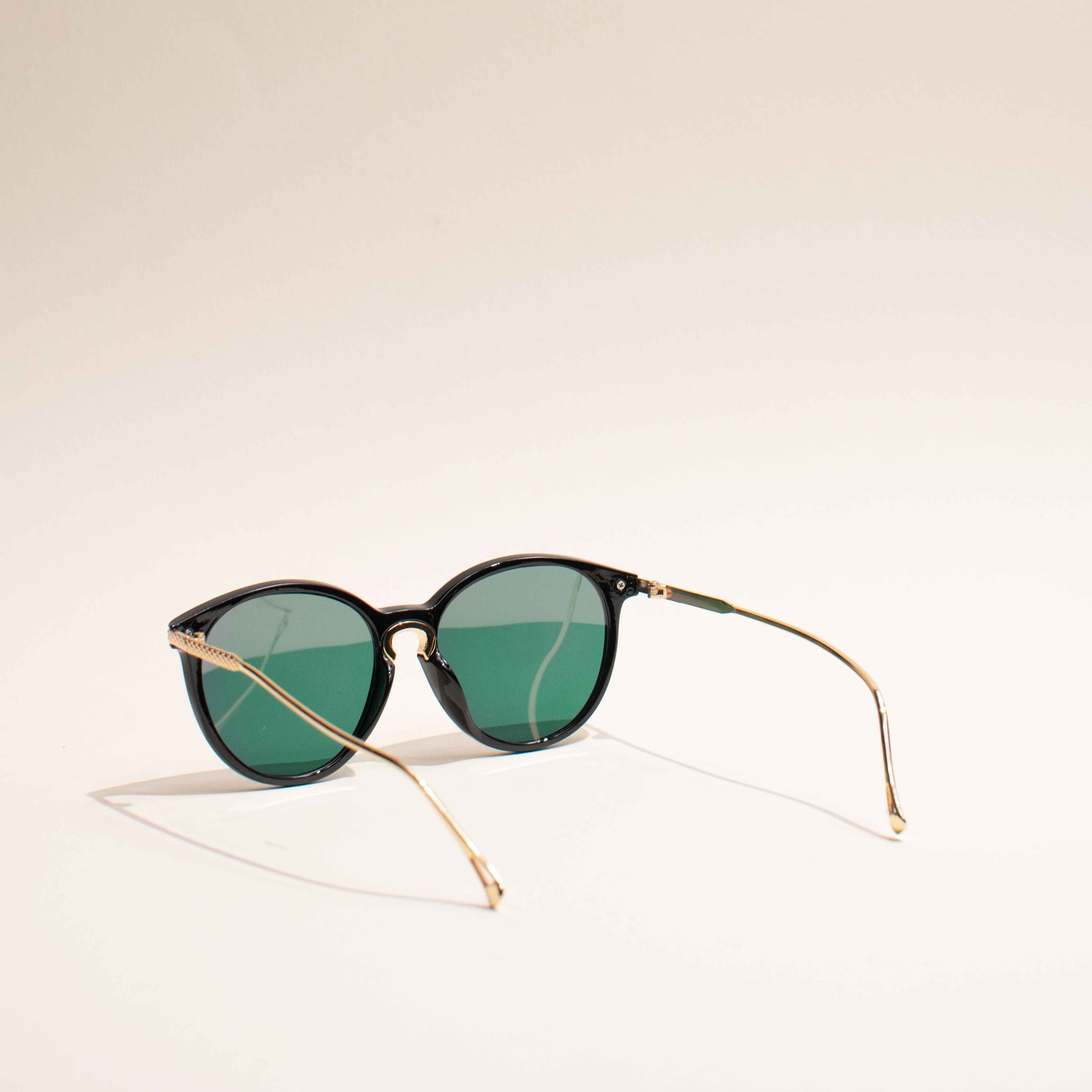 Chic & Classy Pink Mirror Sunglass Eyewear ERL   