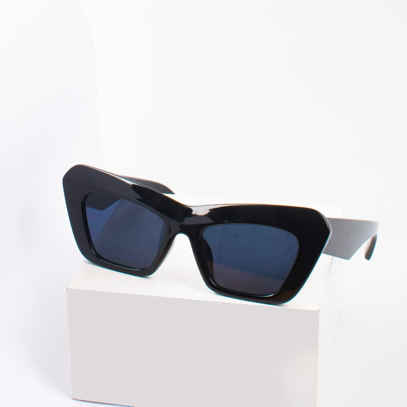 Urban Tryst Sunglass