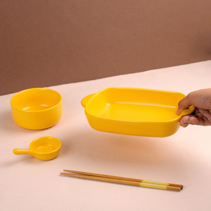 Meraz Vivid Yellow Serving Set (4 Pcs) Serving Platters The June Shop   