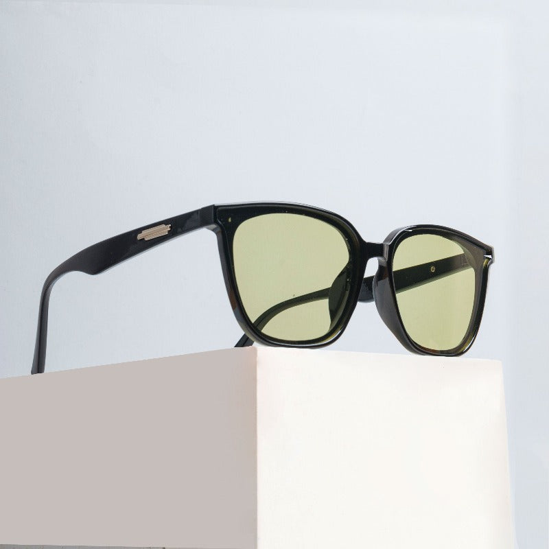 Glamour Galore Sunglass