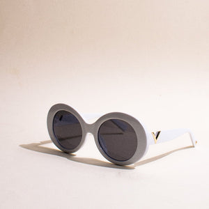 Go Vintage Oversized White Sunglass Eyewear June Trading   