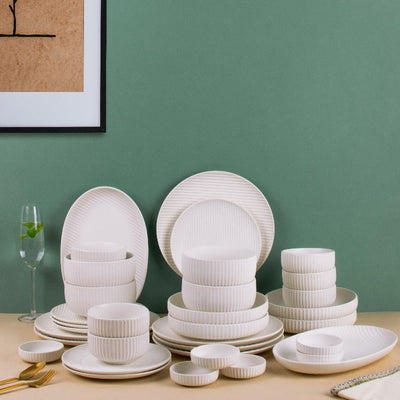 Panache to your Dinner Parties with Luxury Dinnerware and Premium Dinner  Sets
