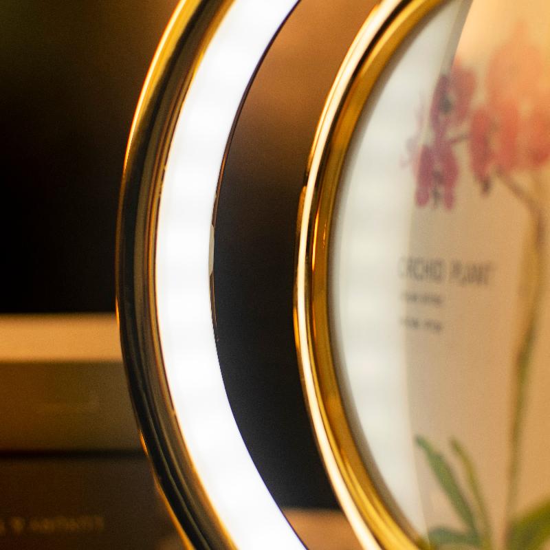 Circular Photo Frame Touch Sensor Lamp