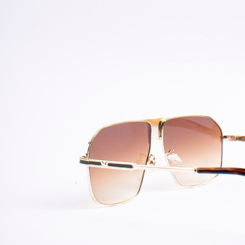 Vibrant Lens Sunglass