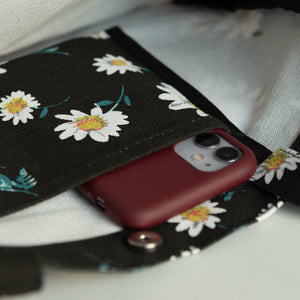 Dainty Daisies Black Tote Bag Tote Bag ERL   