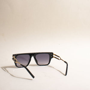 For Legends Square Black Sunglass Eyewear The June Shop   