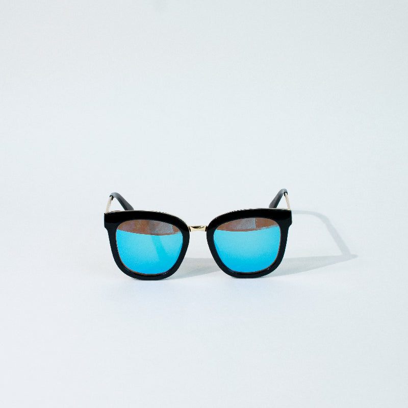 Slay It Aqua Tones Mirror Sunglass Eyewear ERL   