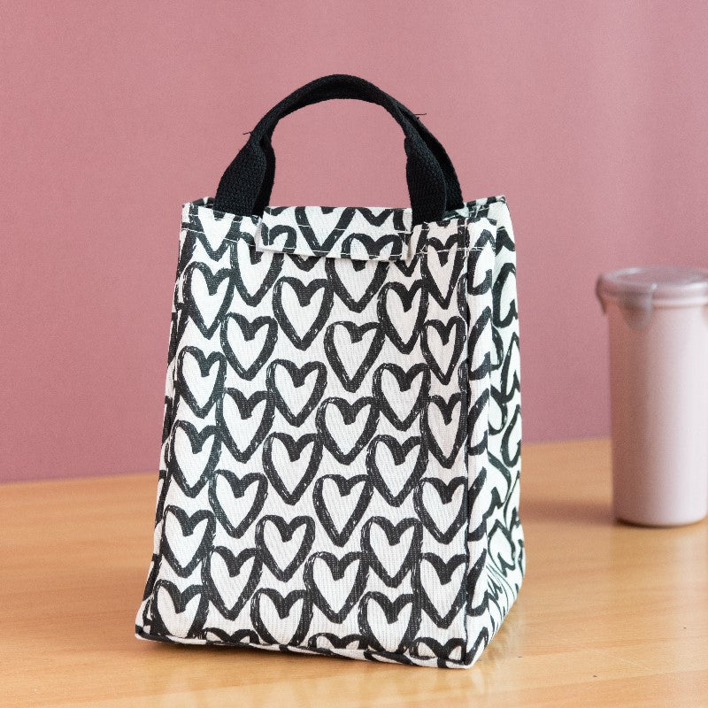 For The Minimalist Heat Insulated Lunch Bag Insulated Lunch Bags June Trading Heart On Sleeve  