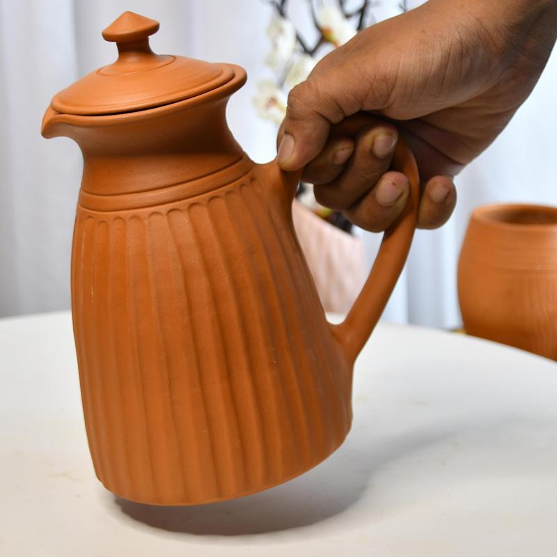Sowpeace Premium Large Terracotta flat-base Jug