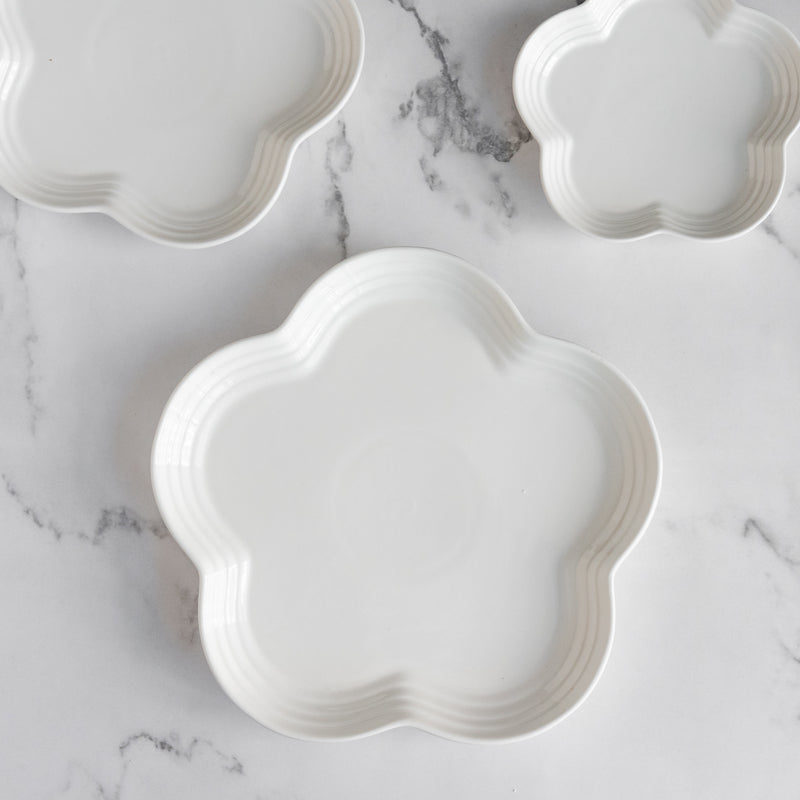 Pretty Flower Shaped Plate Dinner Plates June Trading Big White 