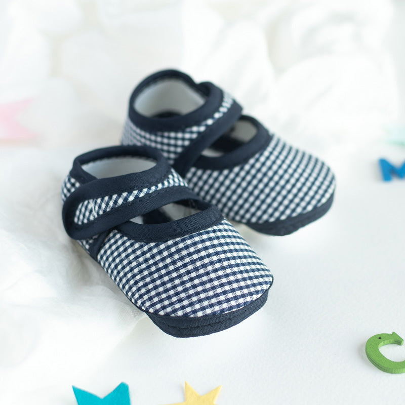Checks Print Baby Soft Feel Shoes Baby Shoes June Trading   