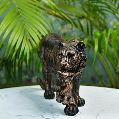 Sowpeace Resin Tiger Decor