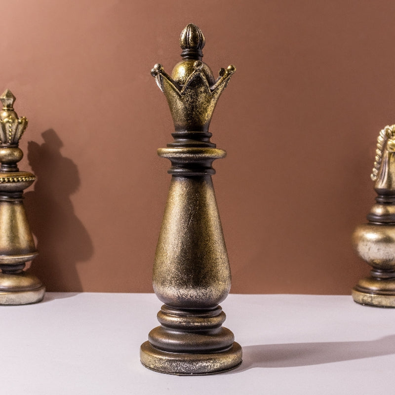 The Winning Move Figurine Artifacts The June Shop Queen  