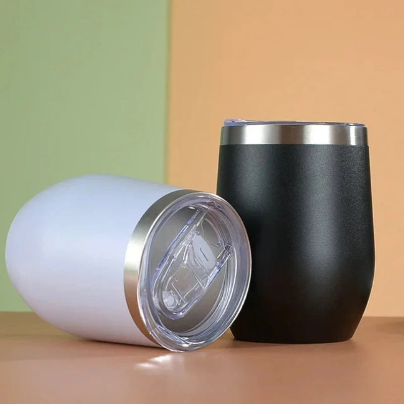 Safe Sip Companion: Tumbler with Lid Protection