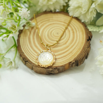 Timeless Elegance Necklace - White Flower Stone