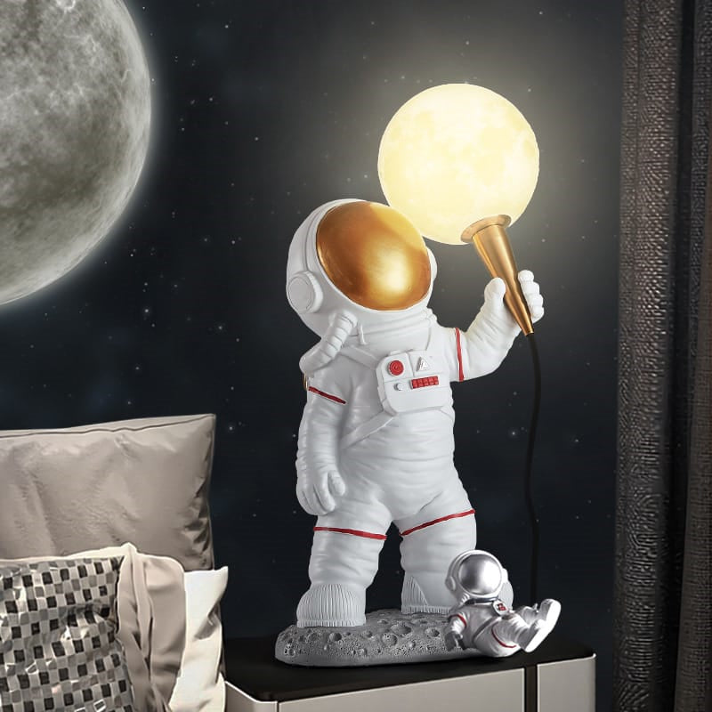 Astronaut Table Lamp- Standing Style Desk Lamps Coral Tree   